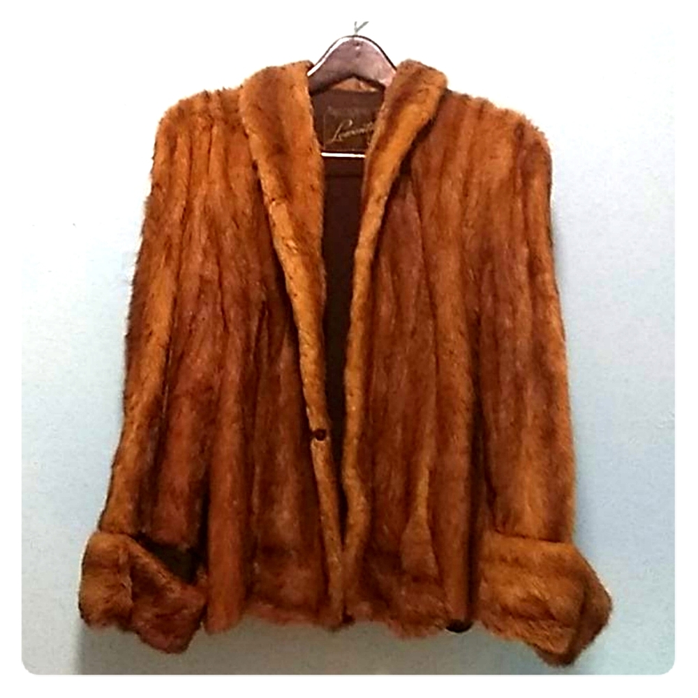 Vintage Fur Coat/Capelet